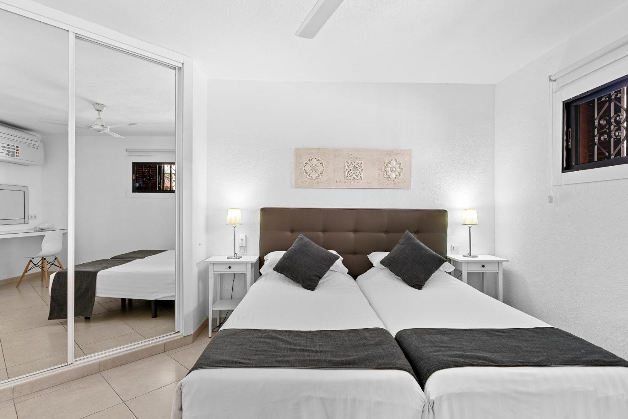 Paloma Beach Apartments Los Cristianos  Luaran gambar